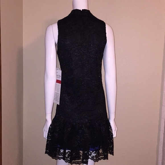 NWT, Nicole Miller, lace dress size 6 - Picture 6 of 8